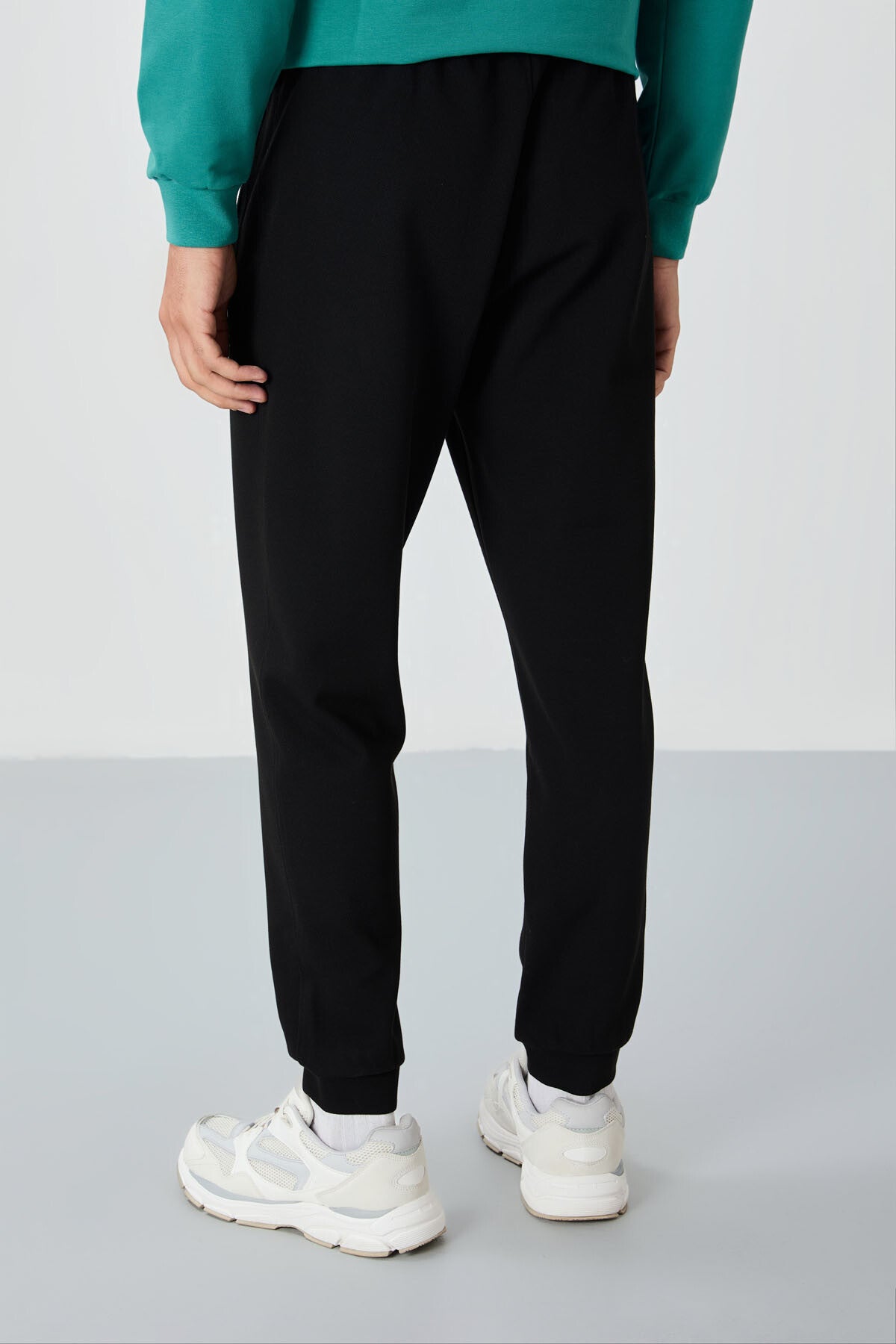 Black Jogger Men's Tracksuit Bottom - 82113