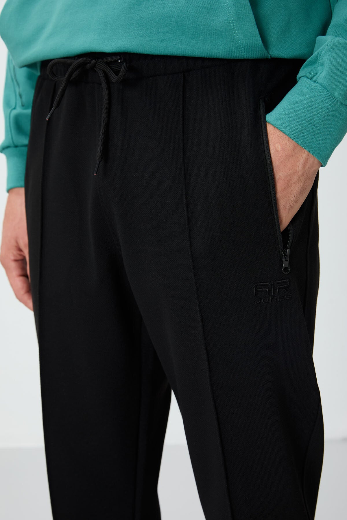 Black Jogger Men's Tracksuit Bottom - 82113