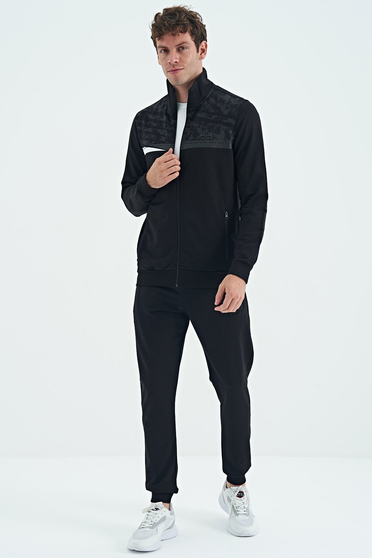Harry Black Standard Fit Men's Tracksuit Set - 85197