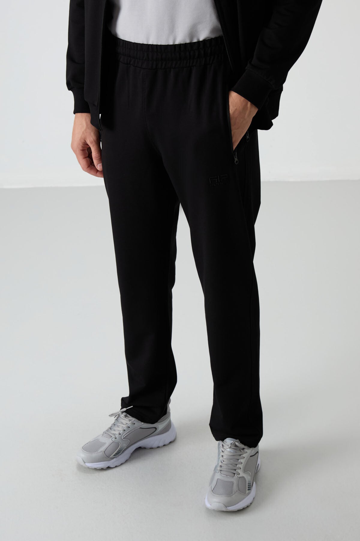 Troy Black Standard Fit Men's Tracksuit Set - 85196