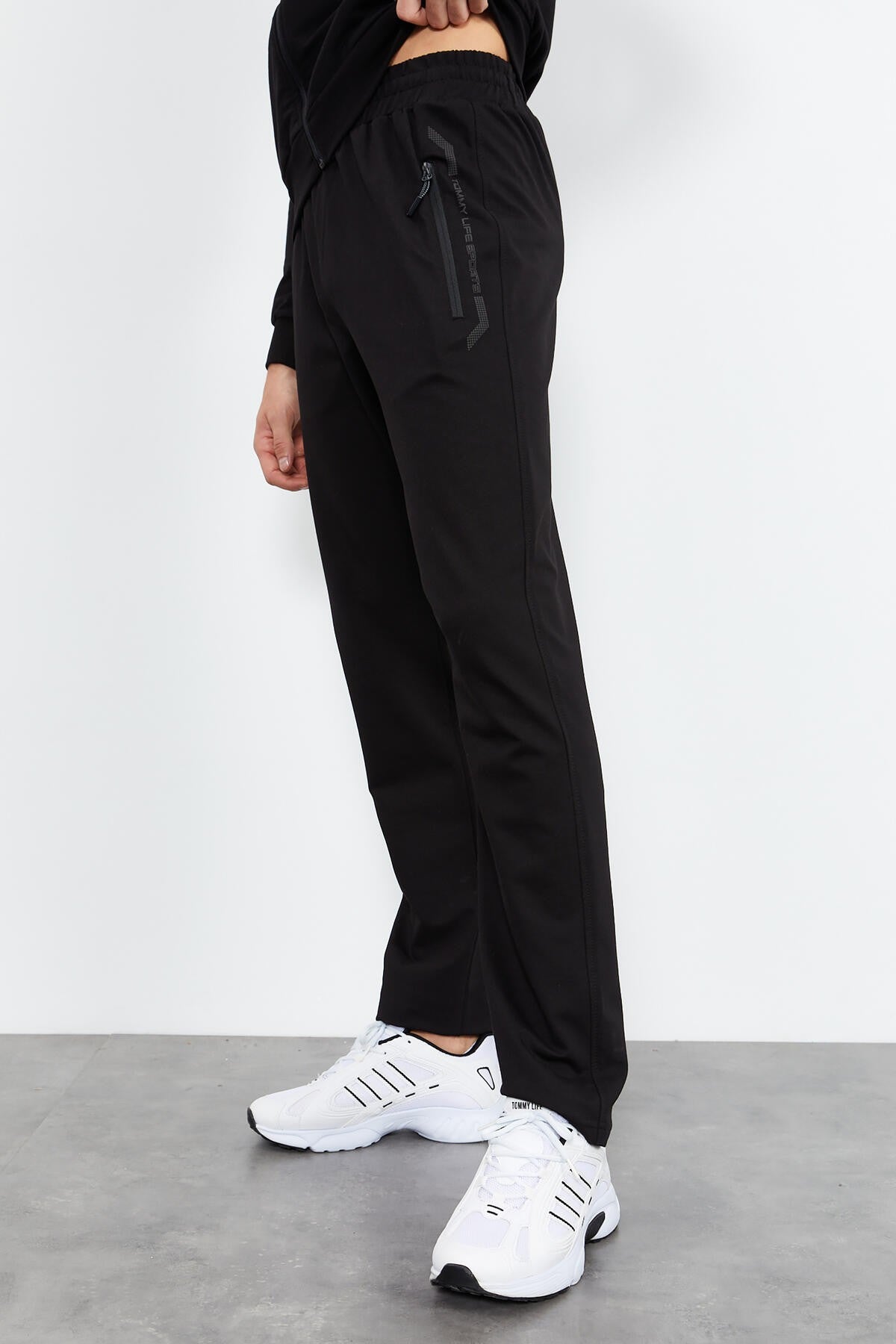 Black High Collar Zippered Standard Fit Classic Cuff Men's Tracksuit Set - 85152