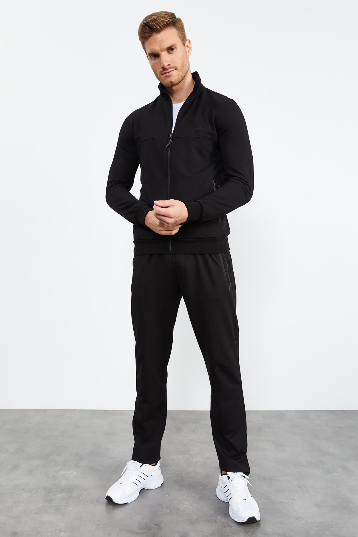 Black High Collar Zippered Standard Fit Classic Cuff Men's Tracksuit Set - 85152