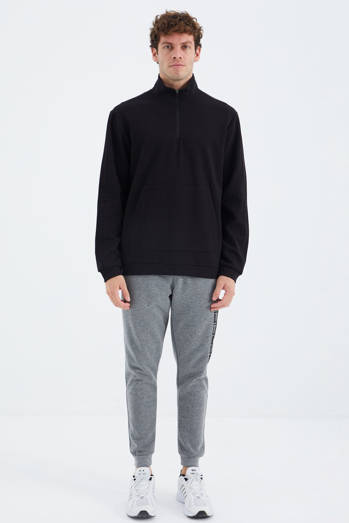 Black Stand Collar Half Zippered Pocket Detailed Men's Sweatshirt - 88278