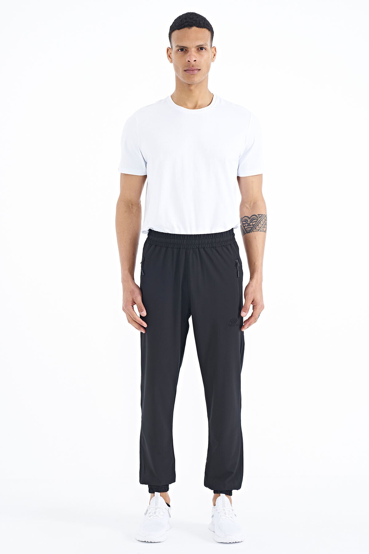 Black Men's Basic Pocketed Laced Comfortable Elastic Cuff Tracksuit Bottom - 84826