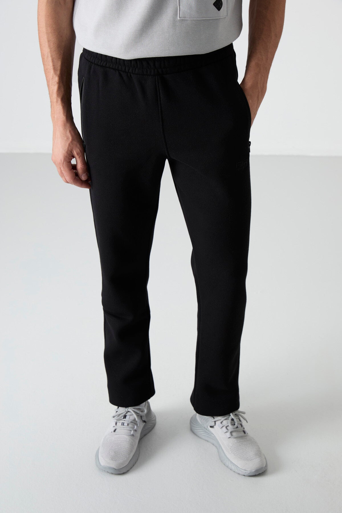 Carlo Black Quilted Men's Tracksuit Bottom - 84942