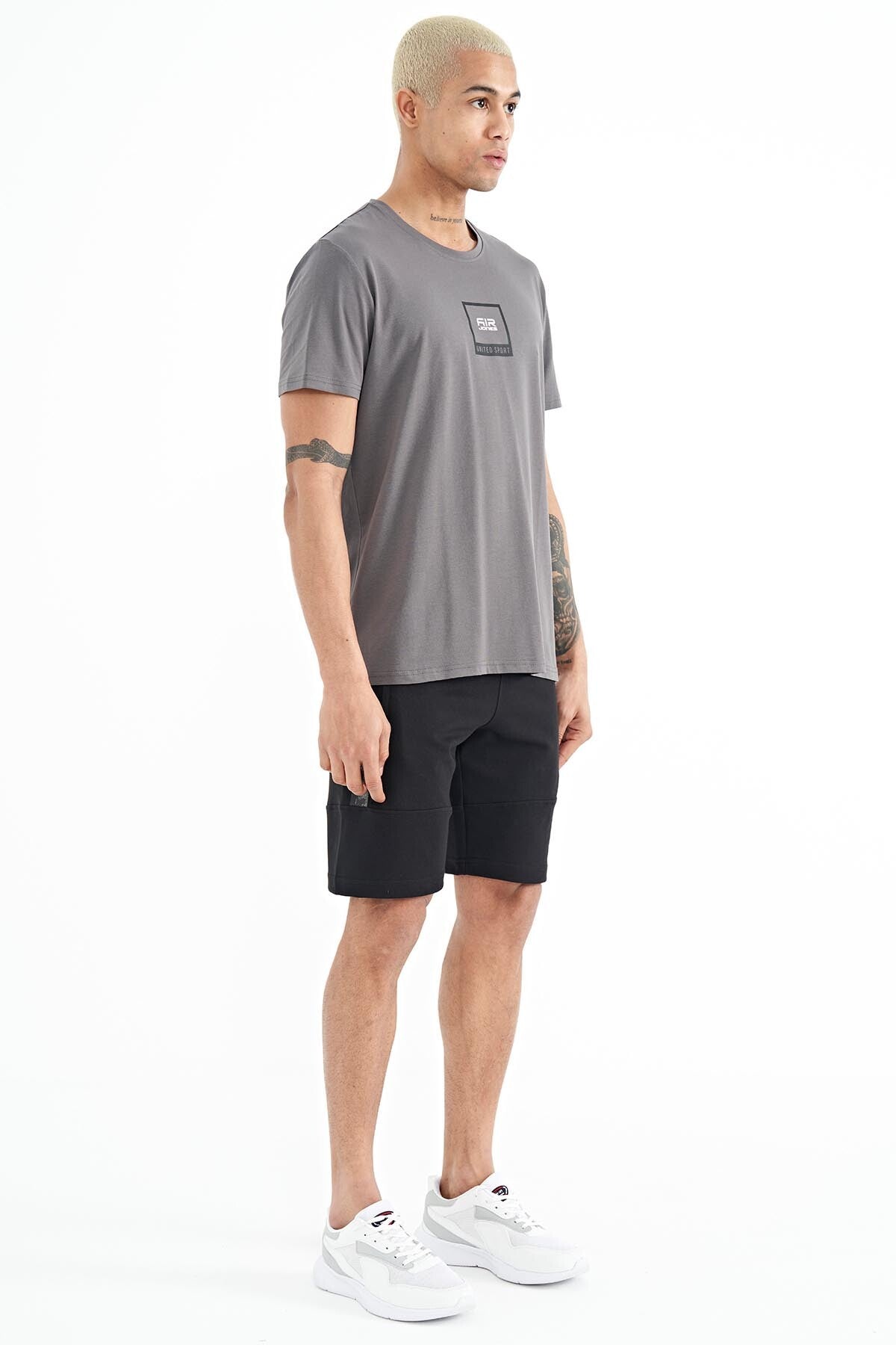 Alec Black Standard Fit Men's Shorts - 81243