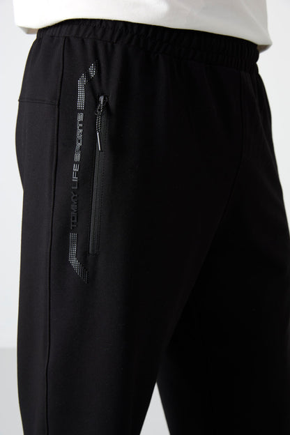 Black Zipper Pocket Standard Fit Classic Hem Men's Capri - 83091