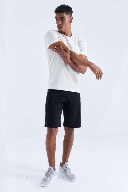 Black Zippered Pocket Detailed Standard Fit Men's Shorts - 81141
