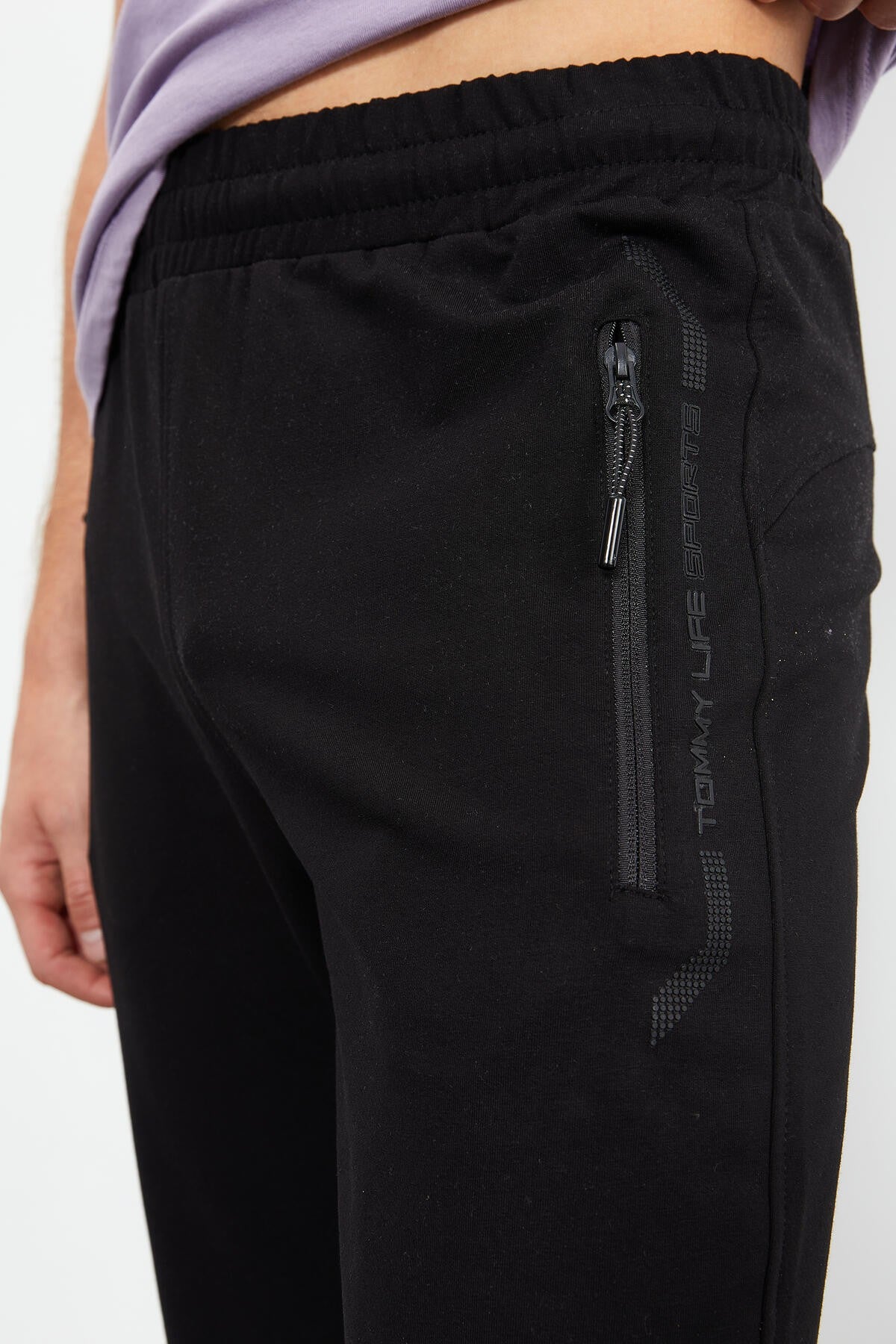Black Zippered Pocket Detailed Standard Fit Classic Hem Men's Tracksuit Bottom - 84744