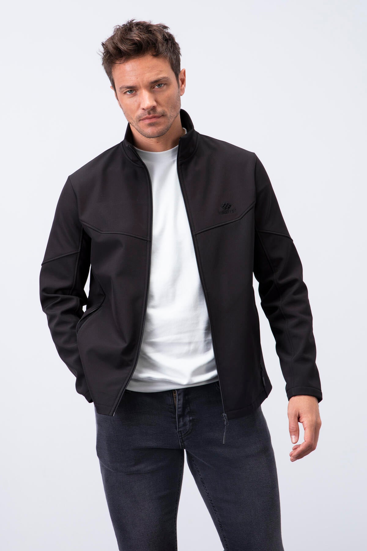 Black Zippered High Collar Water and Windproof Softshell Men's Jacket - 88050