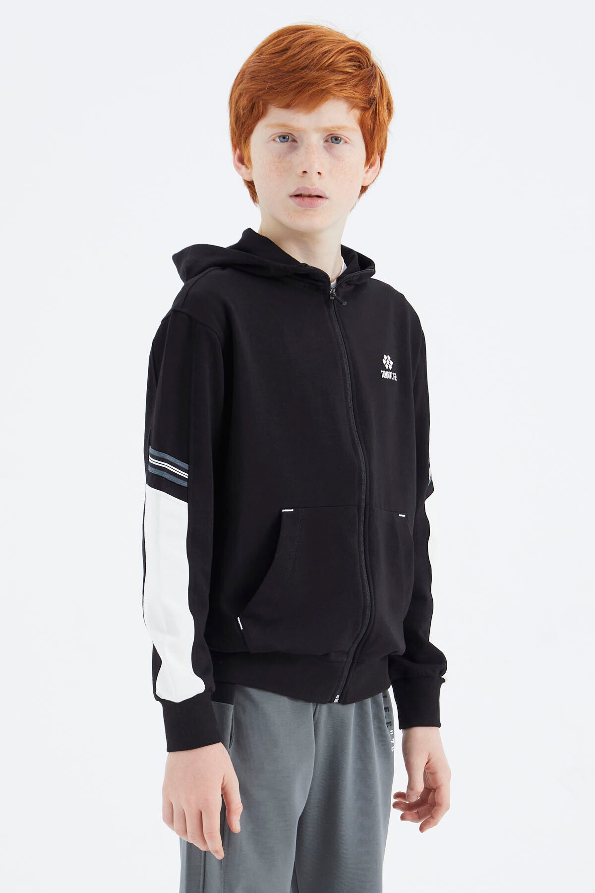 Black Zippered Boys' Sweatshirt - 11180