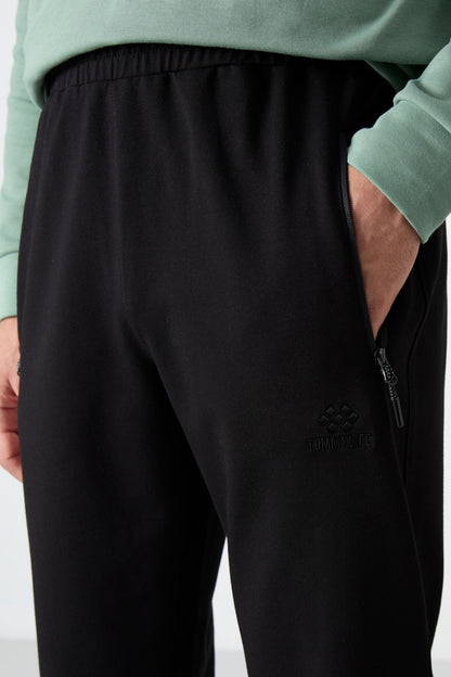 Black Zippered Three-Pocket Slim Fit Classic Hem Men's Tracksuit Bottom - 84671