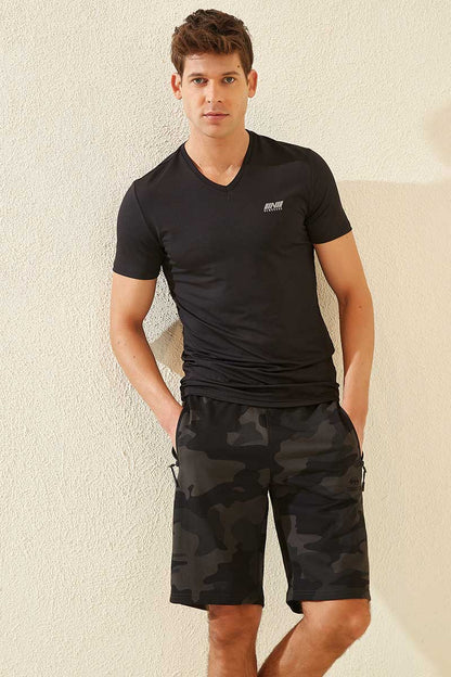 Black Shadow Camouflage Pattern Standard Fit Men's Shorts - 81157