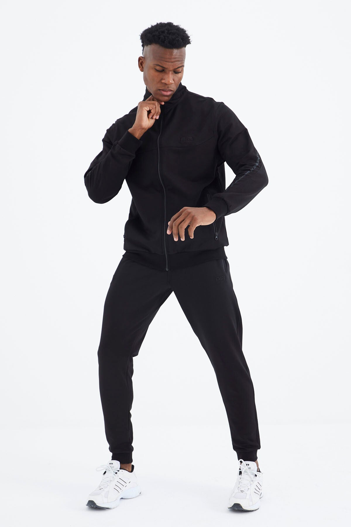 Igor Black Standard Mold Tracksuit Set - 85229