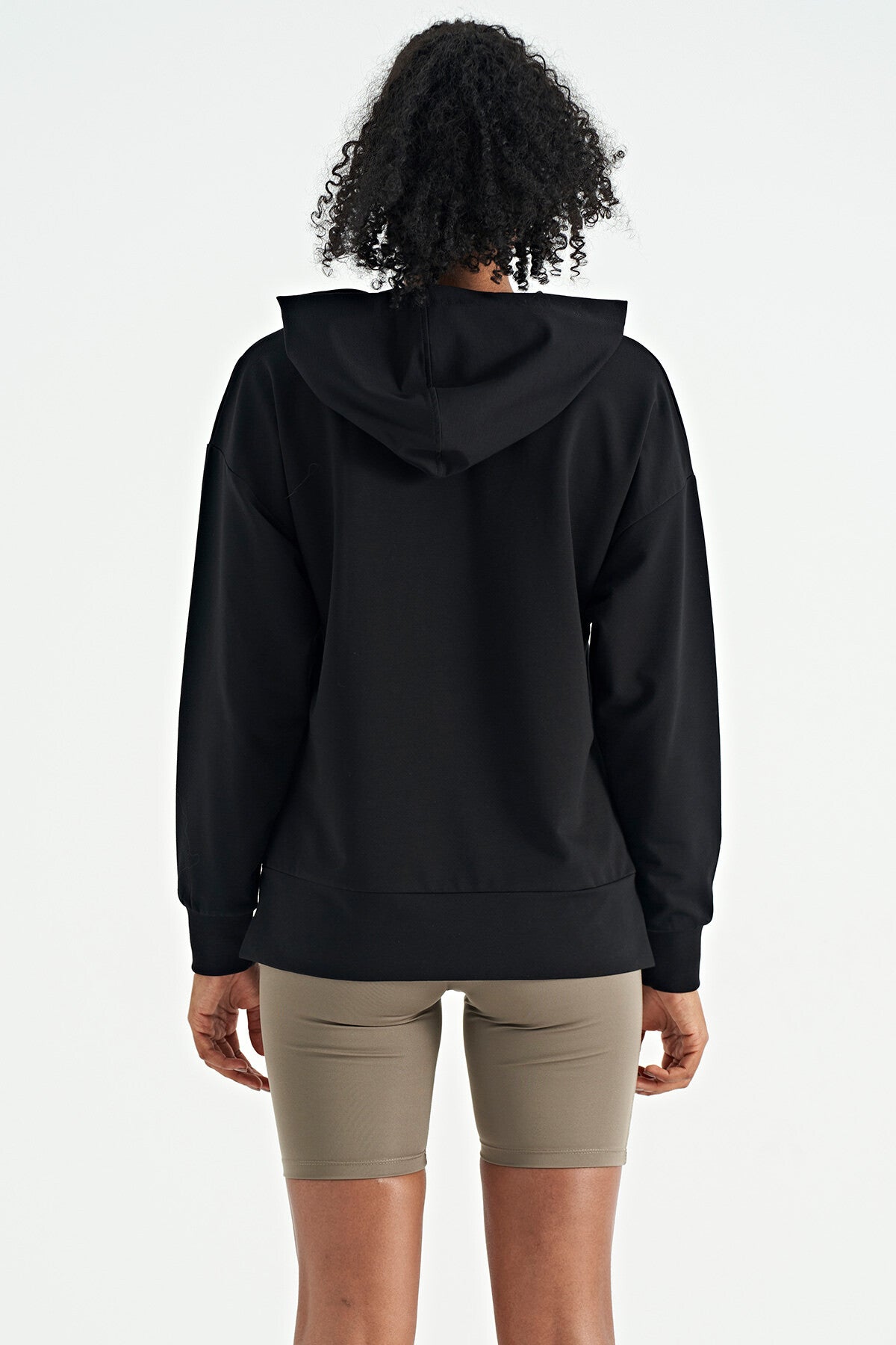Black Women's Hooded Kangaroo Pocket Oversize Sweatshirt - 97161