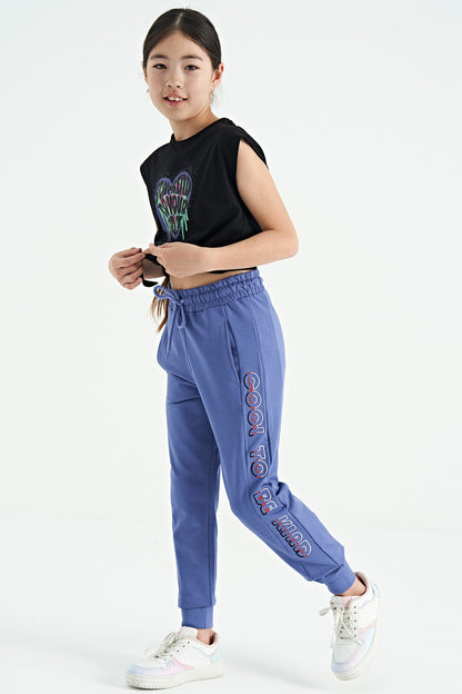 Black Heart Print Front Knot Detailed Comfortable Fit Girls' T-Shirt - 75114