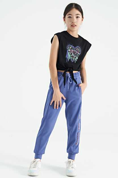 Black Heart Print Front Knot Detailed Comfortable Fit Girls' T-Shirt - 75114