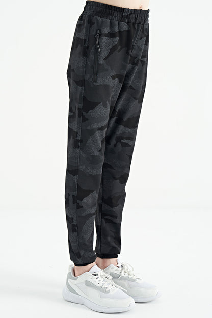 Black Camouflage Camouflage Print Detailed Standard Cut Jogger Boys Tracksuit Bottom - 11096