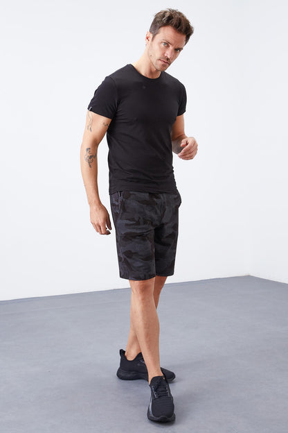 Black Camouflage Camouflage Pattern Pocketed Standard Fit Men's Shorts - 81126