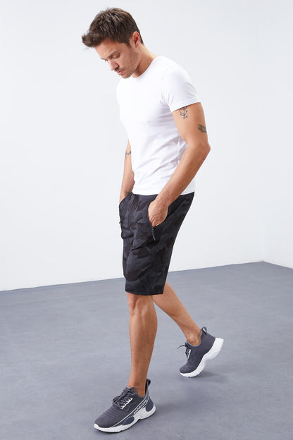 Black Camouflage Camouflage Pattern Standard Fit Men's Shorts - 81157