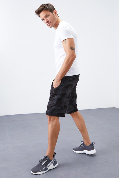 Black Camouflage Camouflage Pattern Standard Fit Men's Shorts - 81157