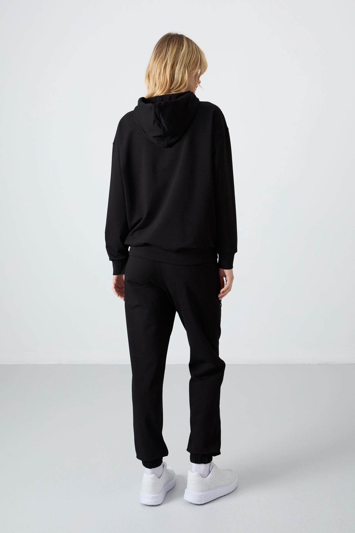 Black Hooded Kangaroo Pocket Oversize Elastic Cuff Women's Tracksuit Set - 95288