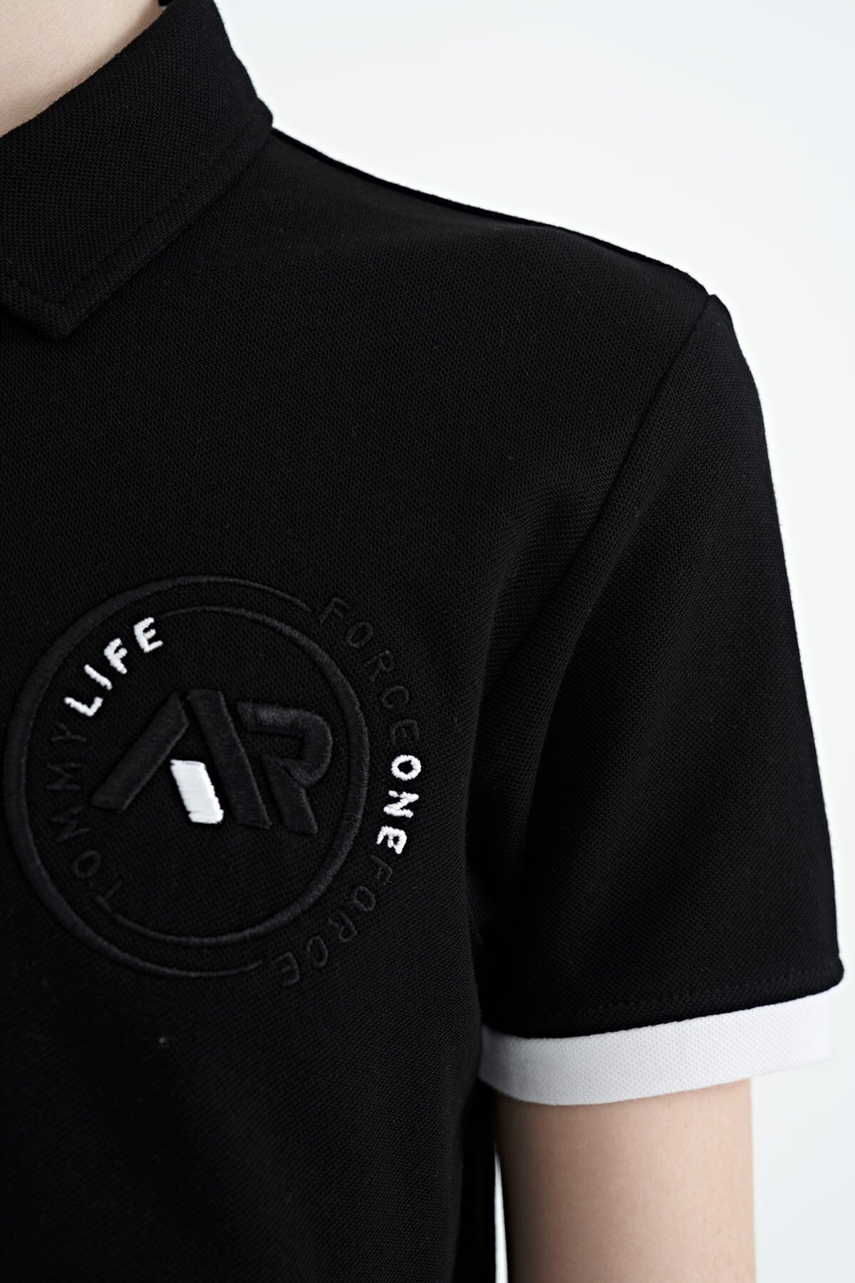 Black Cuff Colored Logo Embroidered Standard Fit Polo Collar Boys T-Shirt - 11138