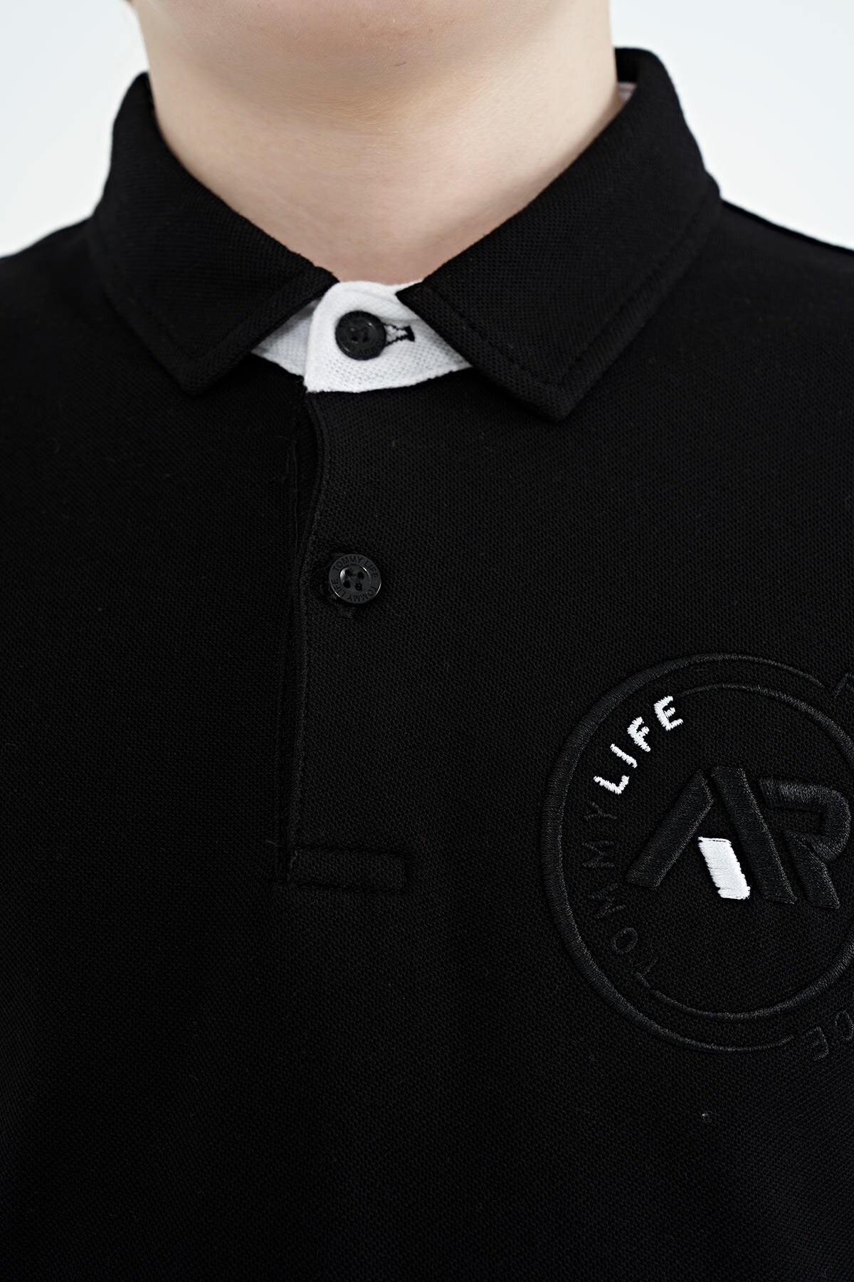 Black Cuff Colored Logo Embroidered Standard Fit Polo Collar Boys T-Shirt - 11138