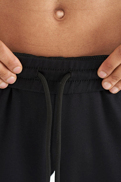 Black Logo Embroidered Detailed Side Pocket Standard Fit Men's Tracksuit Bottom - 84967