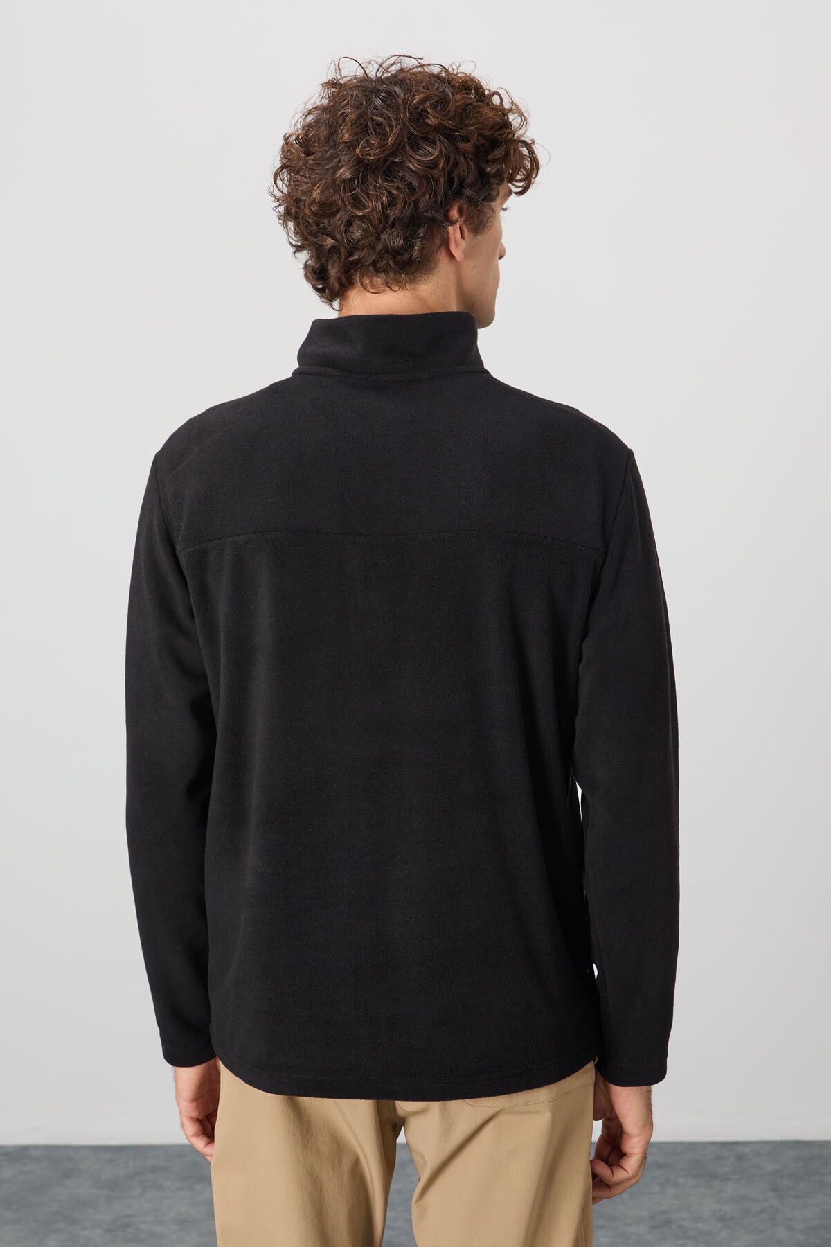 Black Straight Collar Men's Fleece Sweatshirt - 88310