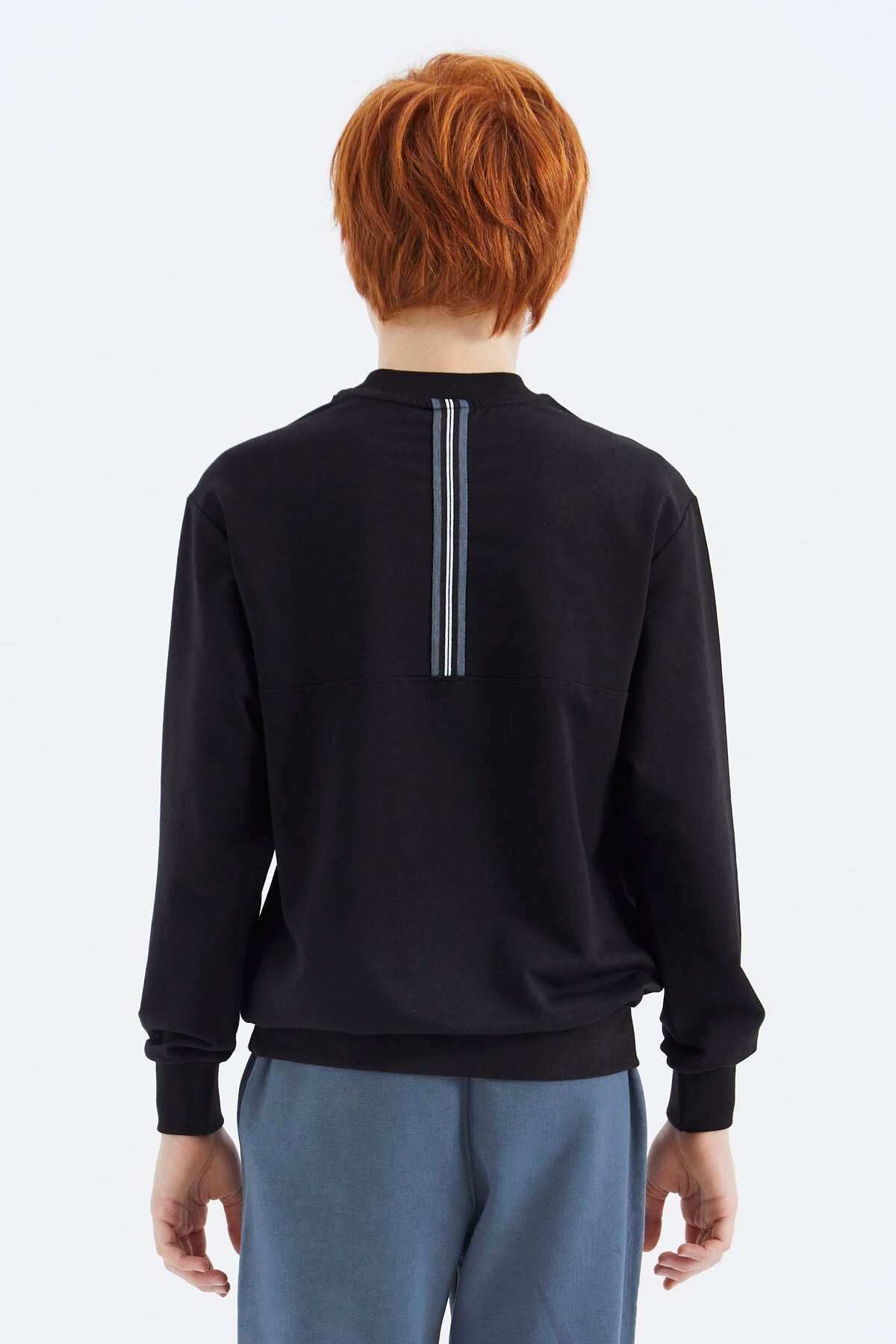 Black O Collar Boys' Sweatshirt - 11178