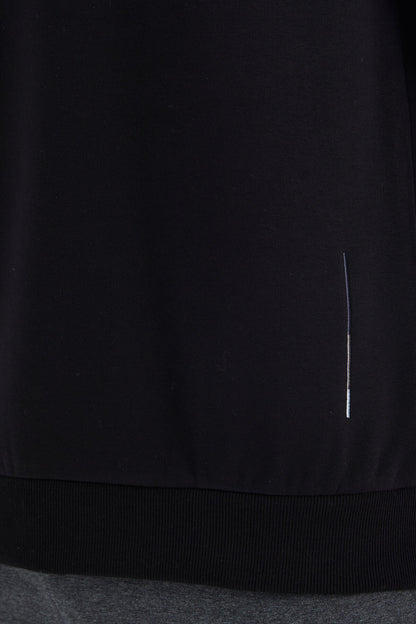 Black O Collar Neck Strip Detailed Basic Relax Fit Men's Sweatshirt - 88293