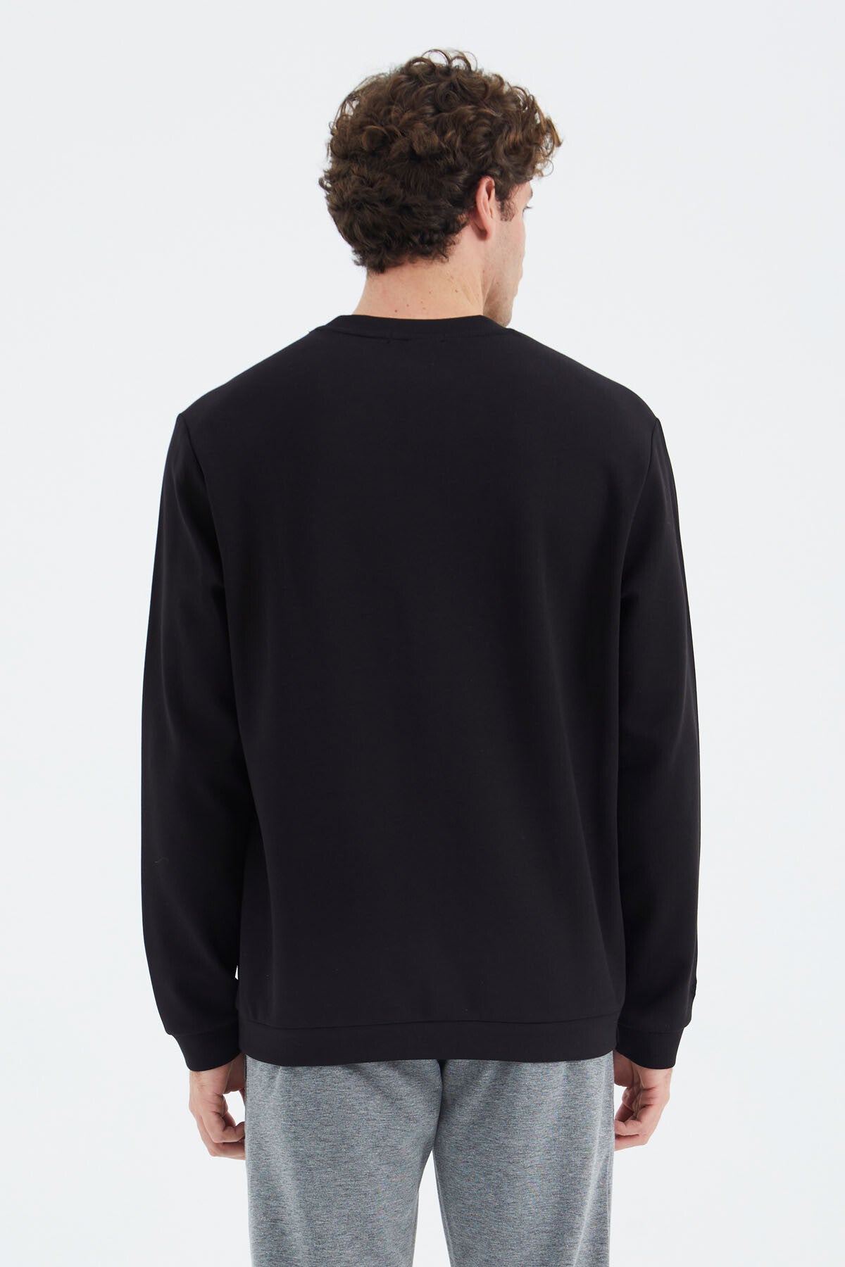 Black O Collar Front Stitch Detailed Basic Relax Fit Men's Sweatshirt - 88270