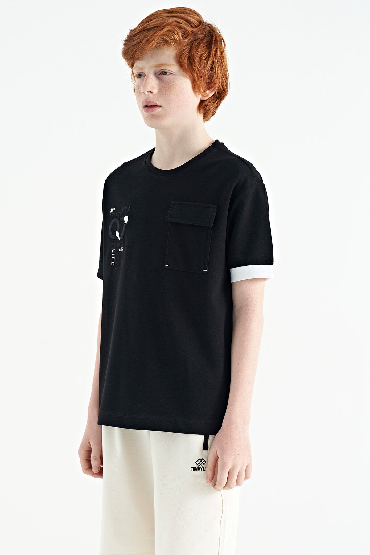 Black O Collar Oversize Pocket Detailed Boys T-Shirt - 11152