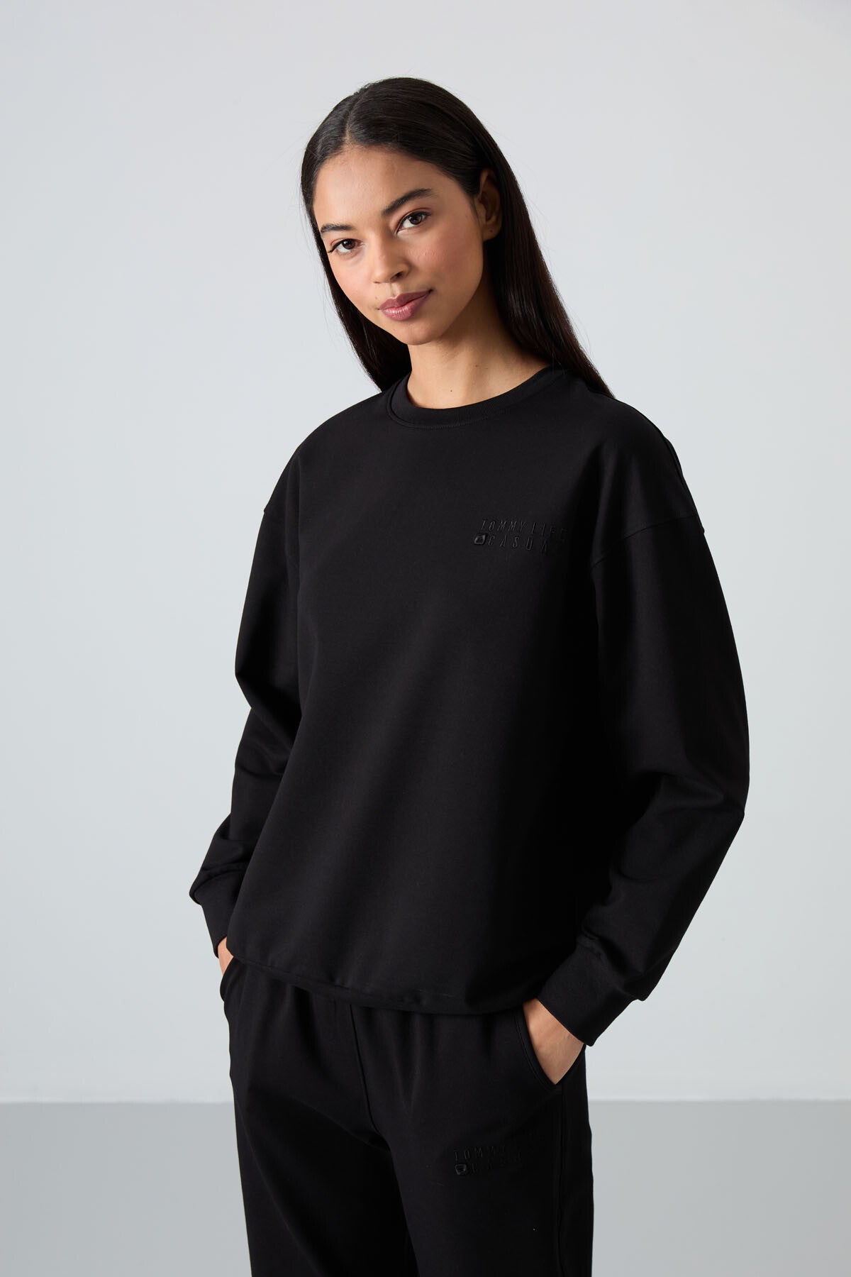 Black Basic Cotton O Neck Oversize Elastic Cuff Women's Tracksuit Set - 95287