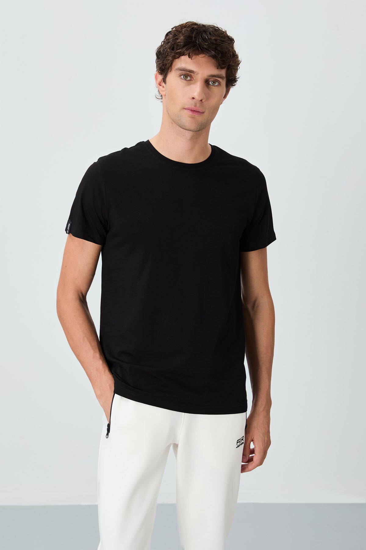 Black Basic Men's T-Shirt - 88245