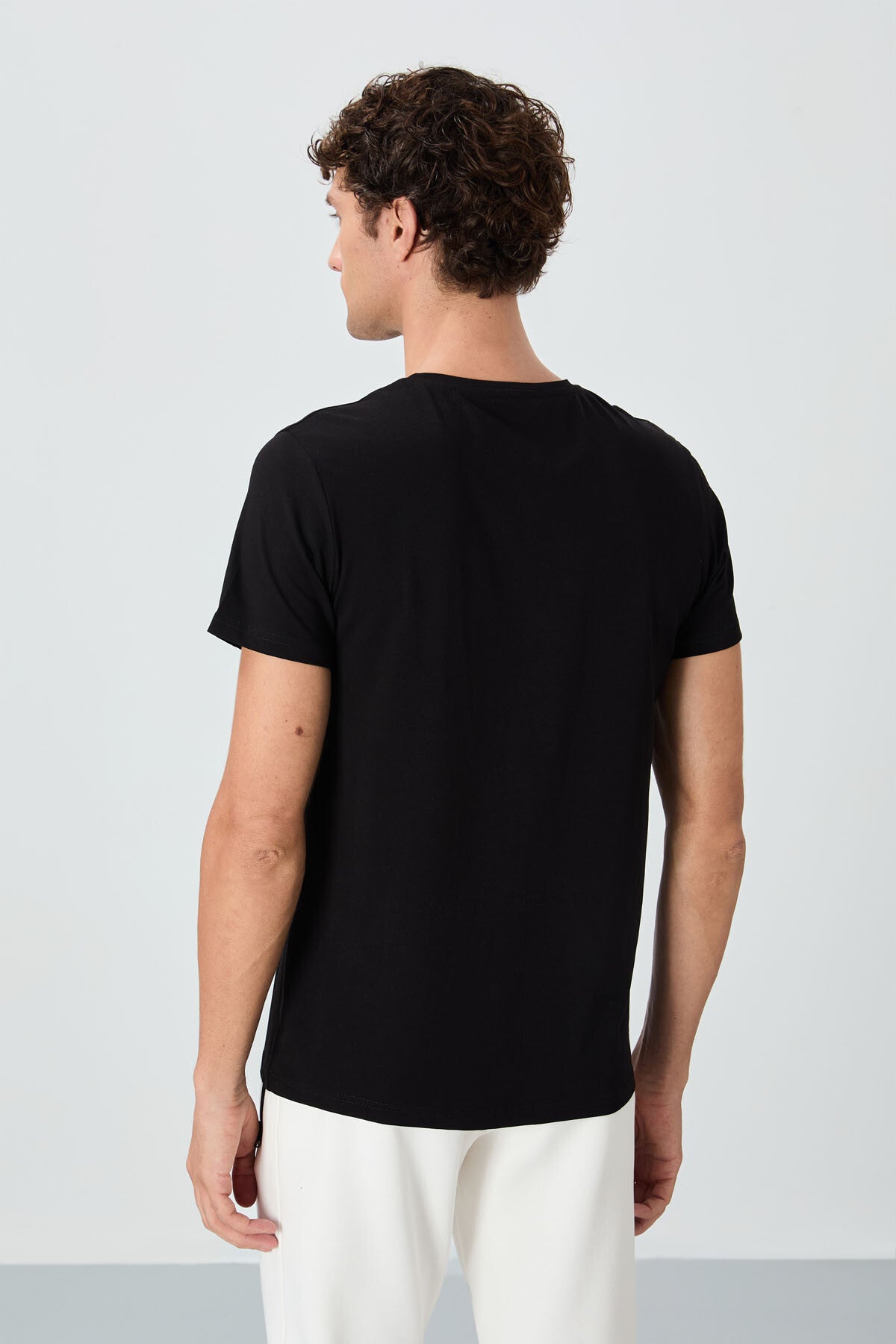 Black Basic Men's T-Shirt - 88245