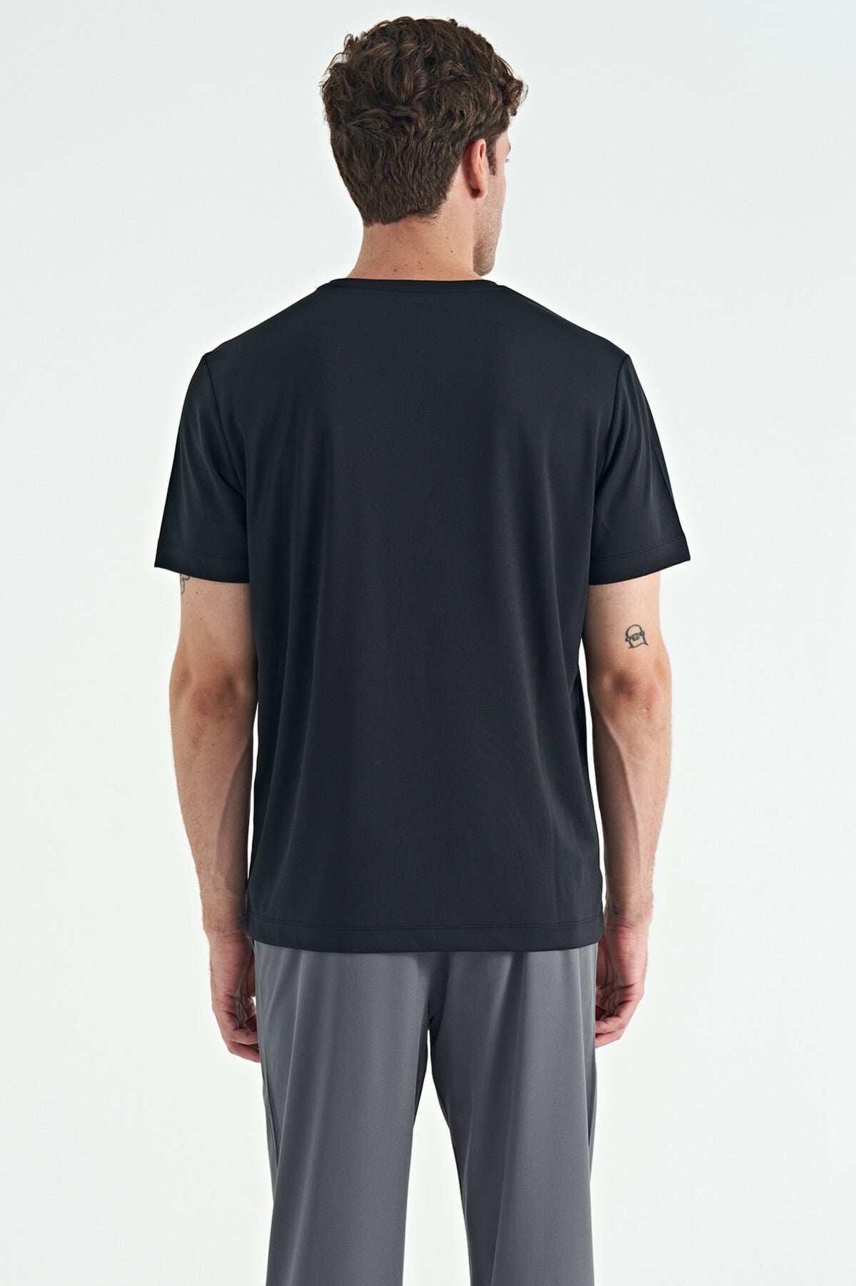 Black O-collar standard active sports men's T-shirt with a patterned collar - 88254