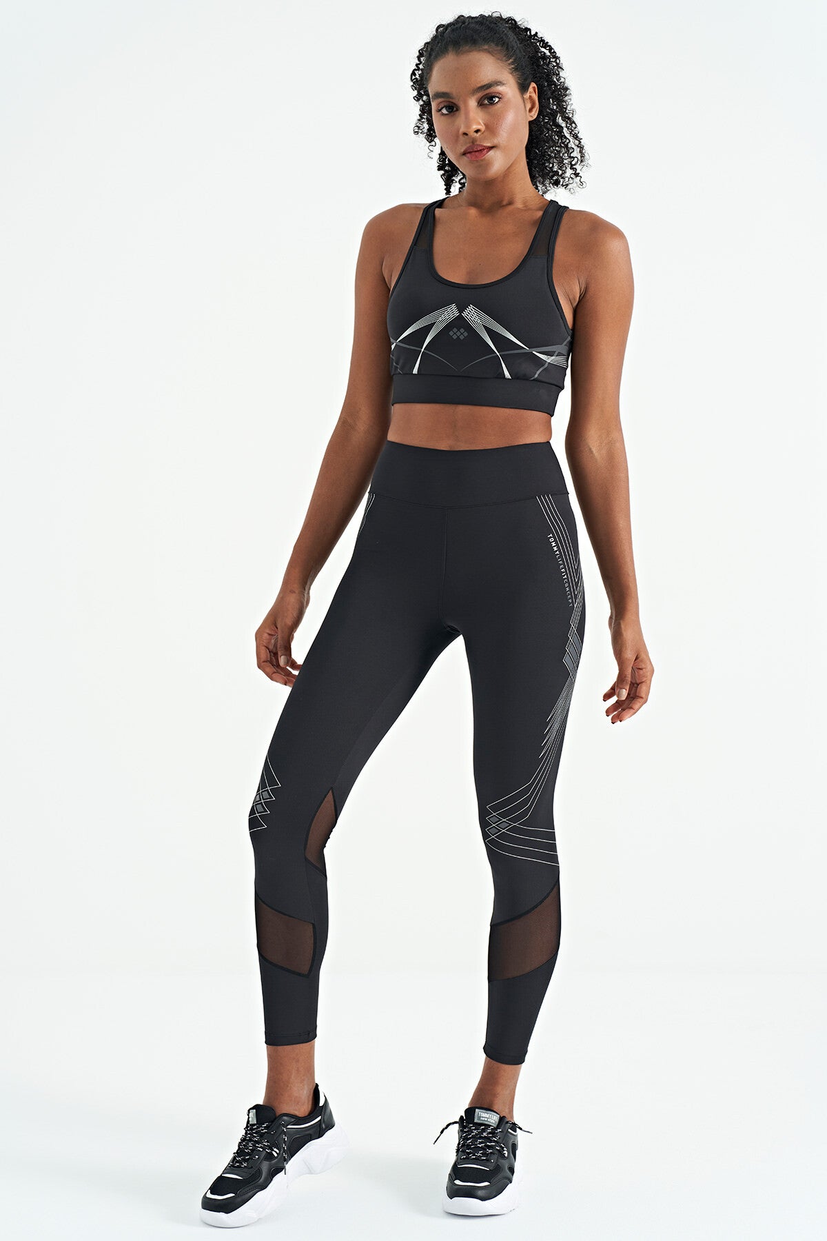 Black Front Back Print Detailed U Collar Slim Fit Women's Sports Bustier - 97252