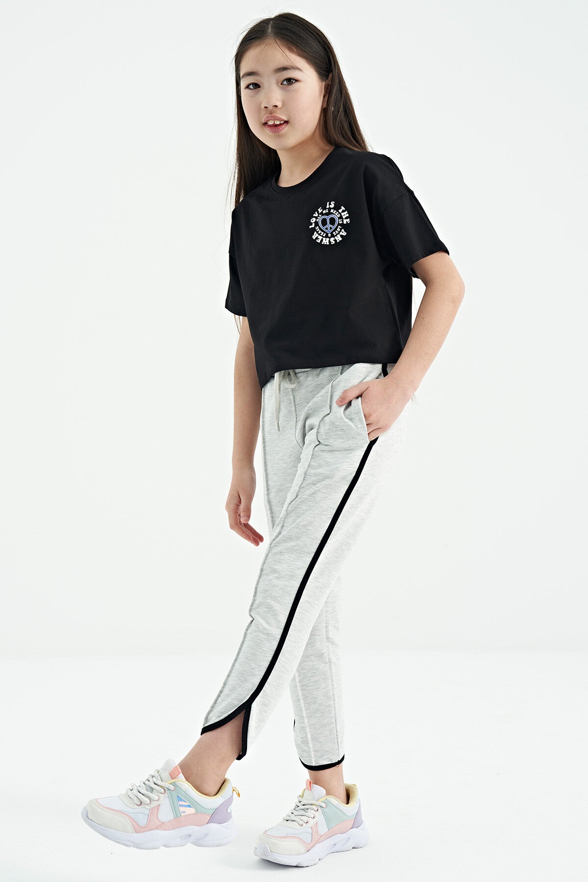 Black Front and Back Printed O Collar Low Shoulder Oversize Short Sleeve Girls T-Shirt - 75126