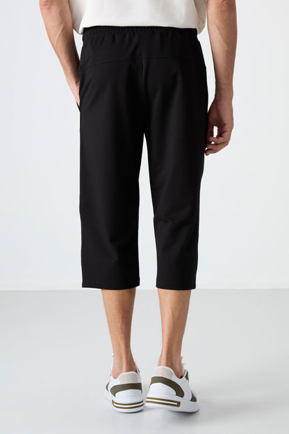 Black Front Pocket Detailed Standard Fit Classic Hem Men's Capri - 83092