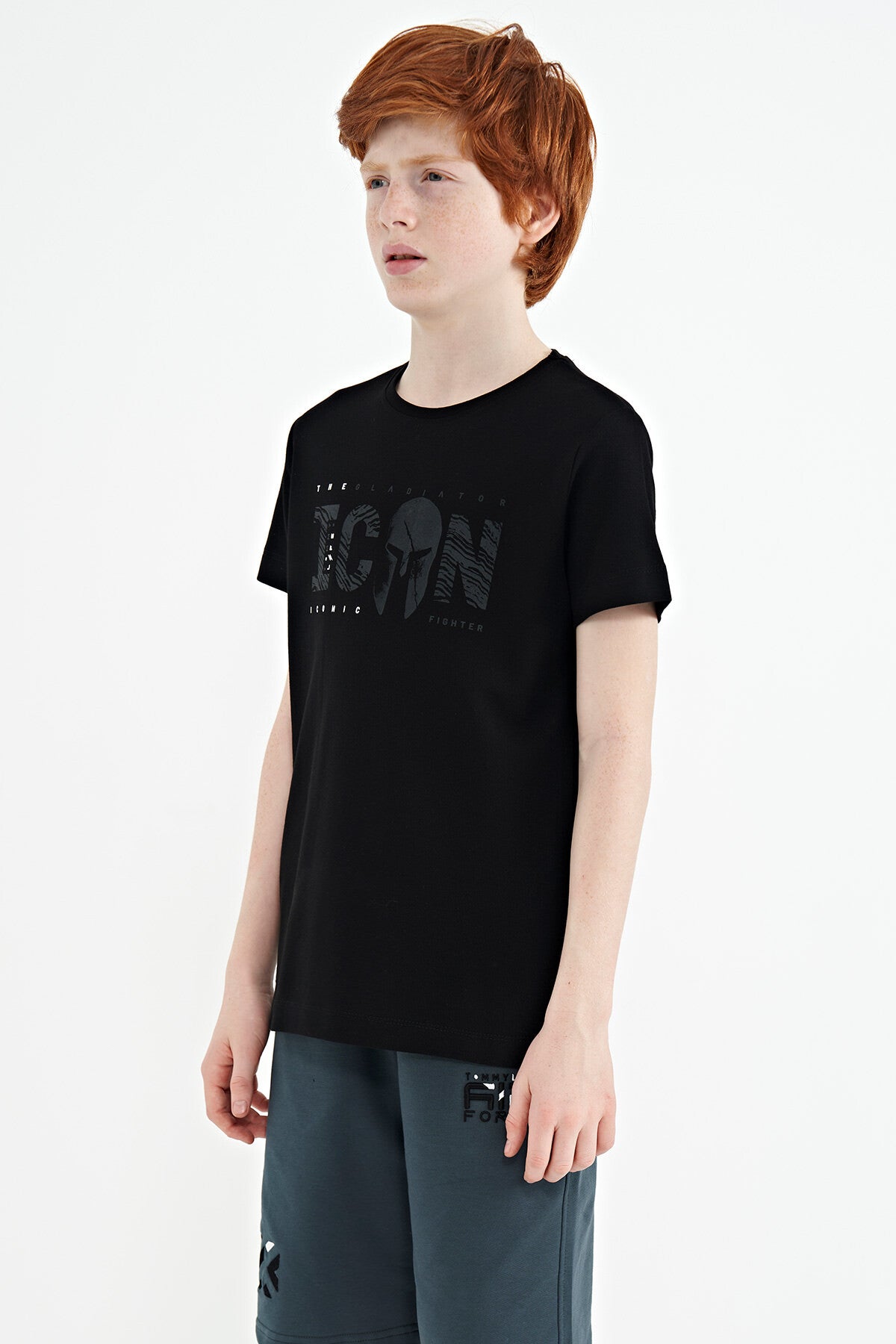 Black Front Embroidered O Collar Standard Fit Men's Kids T-Shirt - 11118