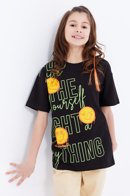 Black Oversize Emoji Print O Neck Drop Shoulder Girls' T-Shirt - 75042