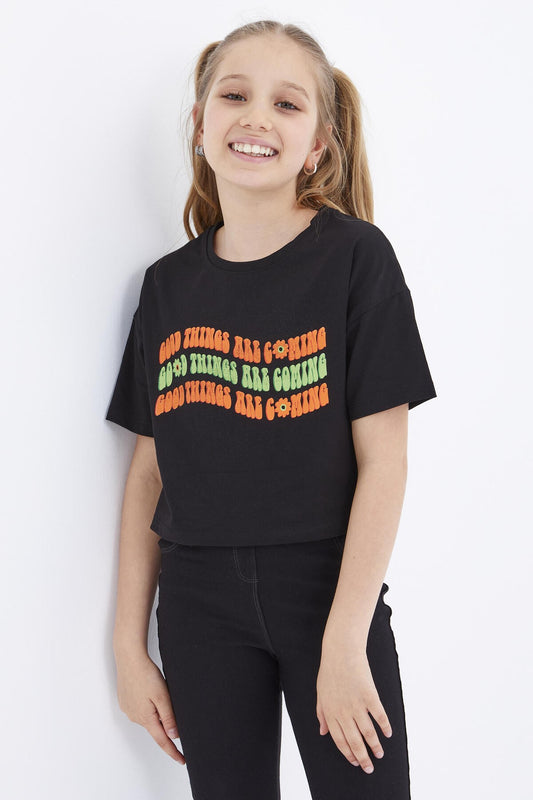 Black Oversize Colorful Print Drop Shoulder O Collar Girls Crop T-Shirt - 75038
