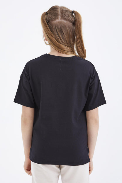 Black Oversize Print O Collar Drop Shoulder Girl's T-Shirt - 75028