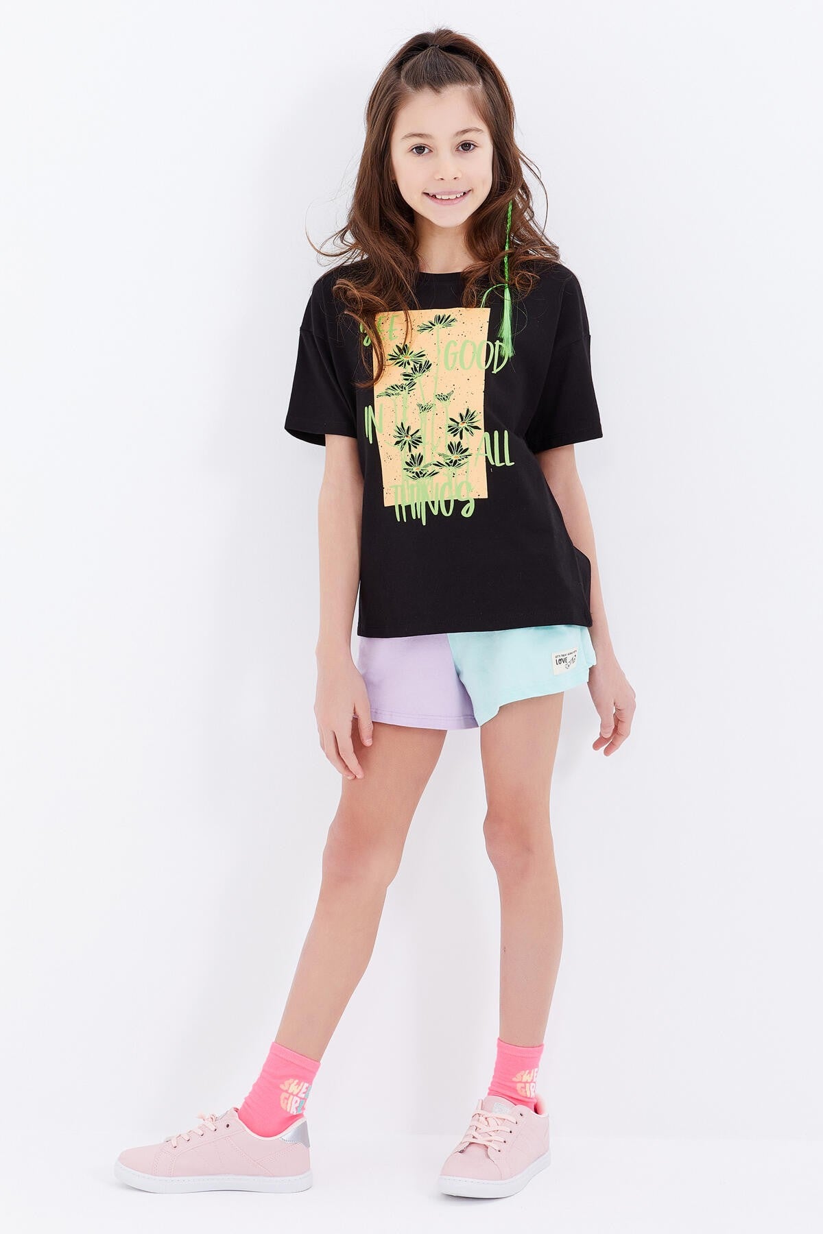 Black Oversize Print O Collar Low Shoulder Girl's T-Shirt - 75032