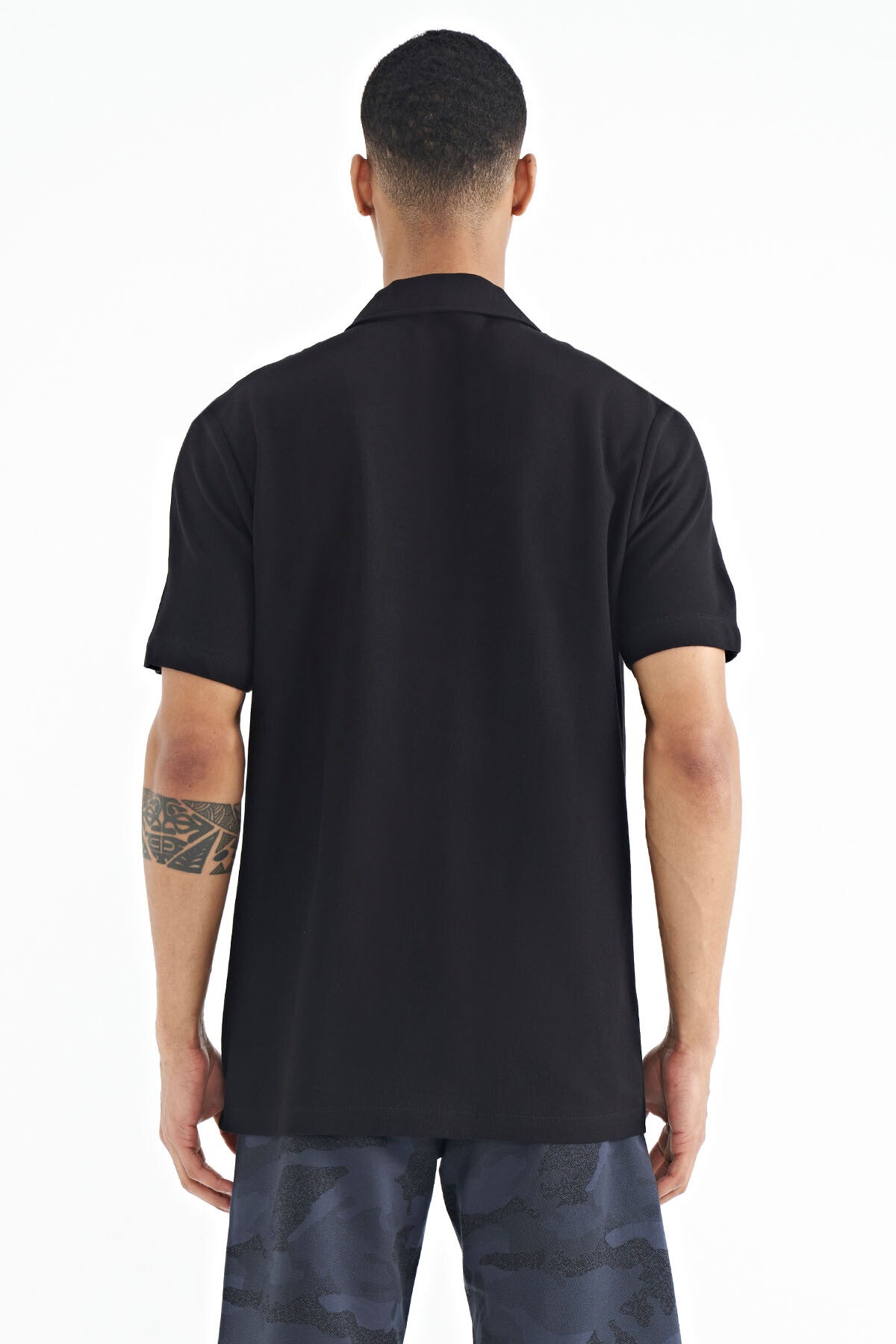 Black Polo Collar Embroidered Logo Standard Fit Men's T-shirt - 88237