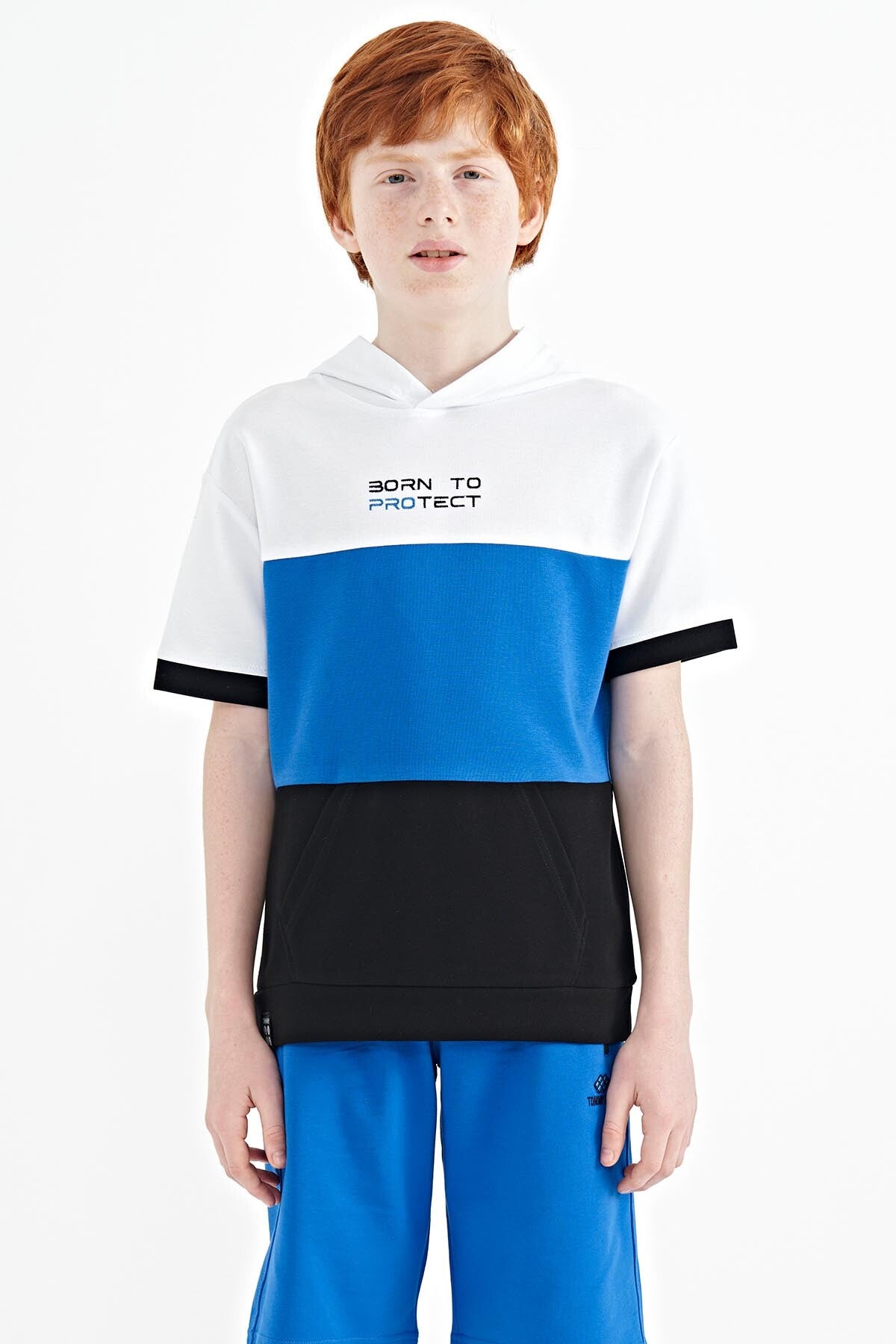 Black Color Block Kangaroo Pocket Hooded Oversize Boys T-Shirt - 11150
