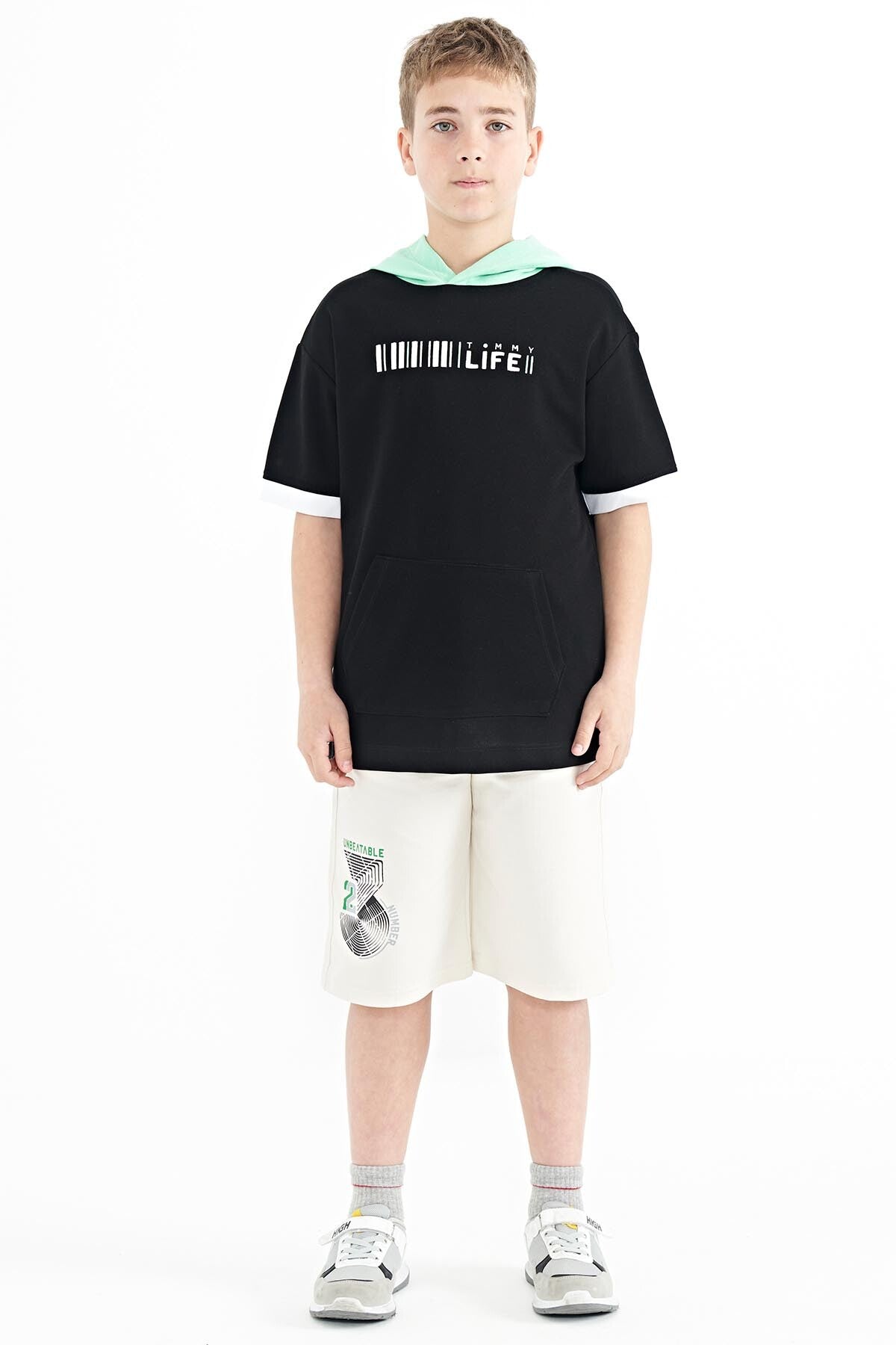 Black Color Block Hooded Kangaroo Pocket Oversize Boys T-Shirt - 11148
