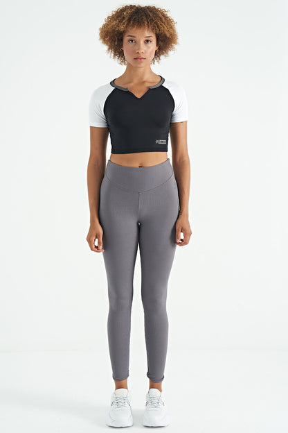 Black Color Block Logo Printed O Collar Slim Fit Women's Crop T-Shirt - 97270